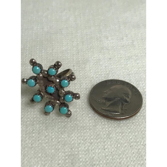 Zuni Sterling Silver Petit Point Turquoise Ring Signed "LB" - Size 7 1/2 - Picture 4 of 7